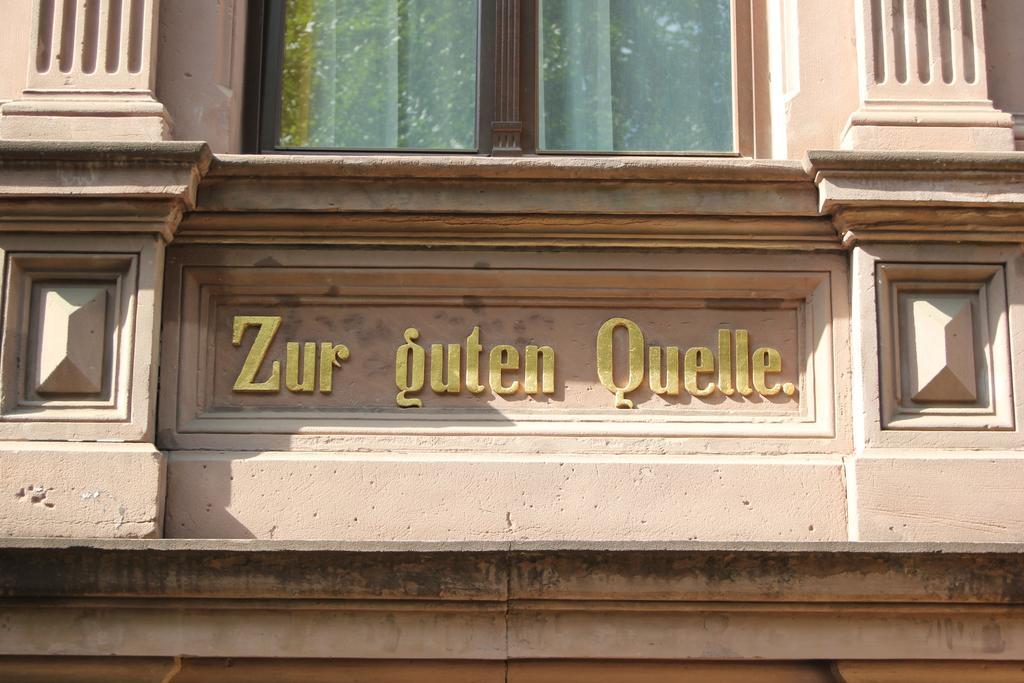 Zur Guten Quelle Köln Eksteriør bilde